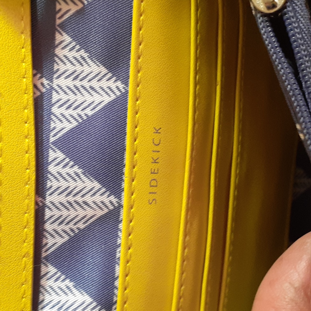 Stella & Dot crossbody purse - Picture 4 of 6